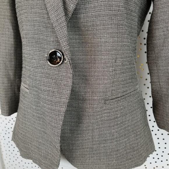 Cabi | Barrista Tweed Blazer | Size 4 - Picture 2 of 8